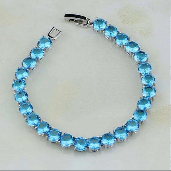 New 925 S.S Mystic Blue Topaz Tennis Bracelet - Picture 3 of 5